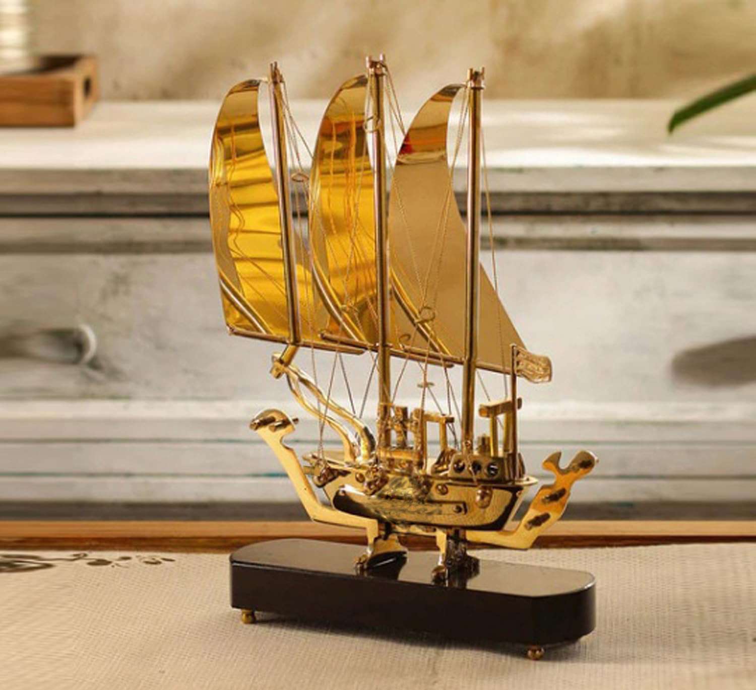 Modern Brass Ship Home Decoration Showpiece