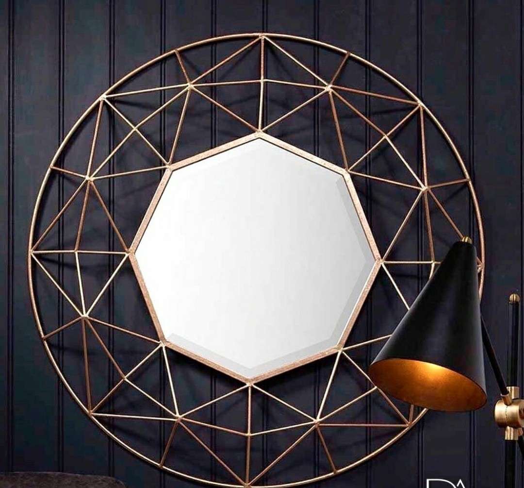 Geometrical Gold Mirror