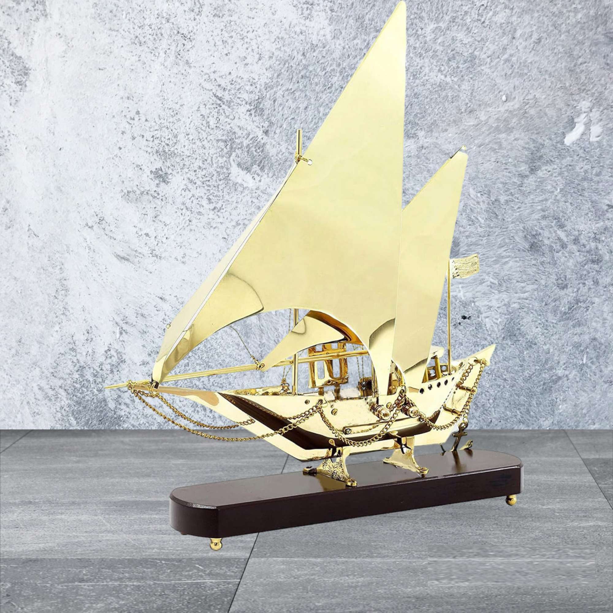 Designer Brass Ship Home Decoration Showpiece